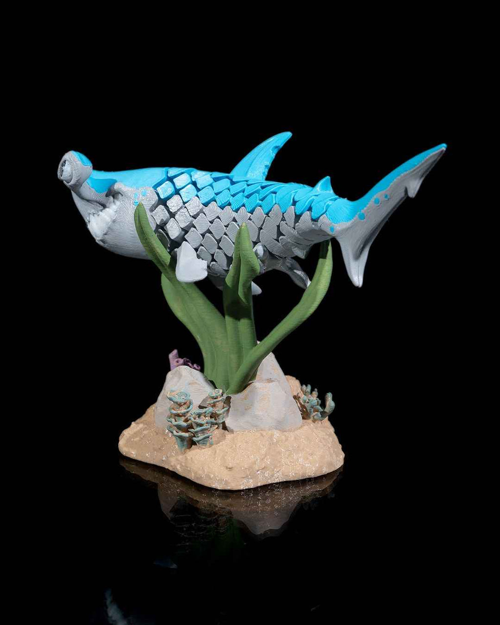 Flexi Hanz, The Hammerhead shark fish articulated fidget Toy with Stand - Myth & Motion by The Braysdown Workshop