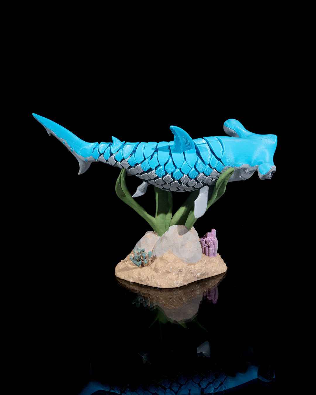 Flexi Hanz, The Hammerhead shark fish articulated fidget Toy with Stand - Myth & Motion by The Braysdown Workshop