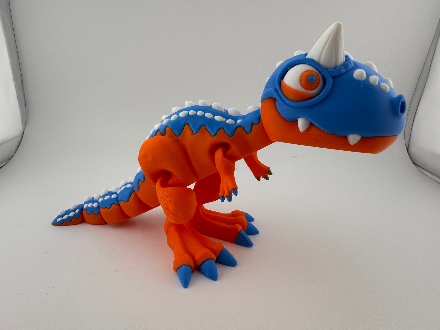 Articulated Dinosaur - This dino is Rawr'some