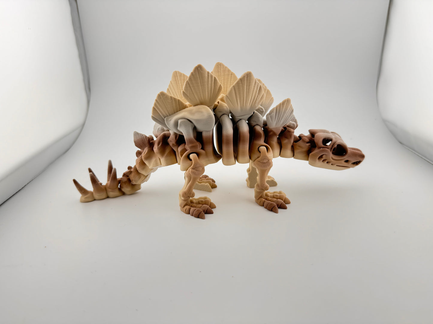 Fossil Dinosaur - Fantastic standing dinosaur, bring them back to life by collecting the whole collection