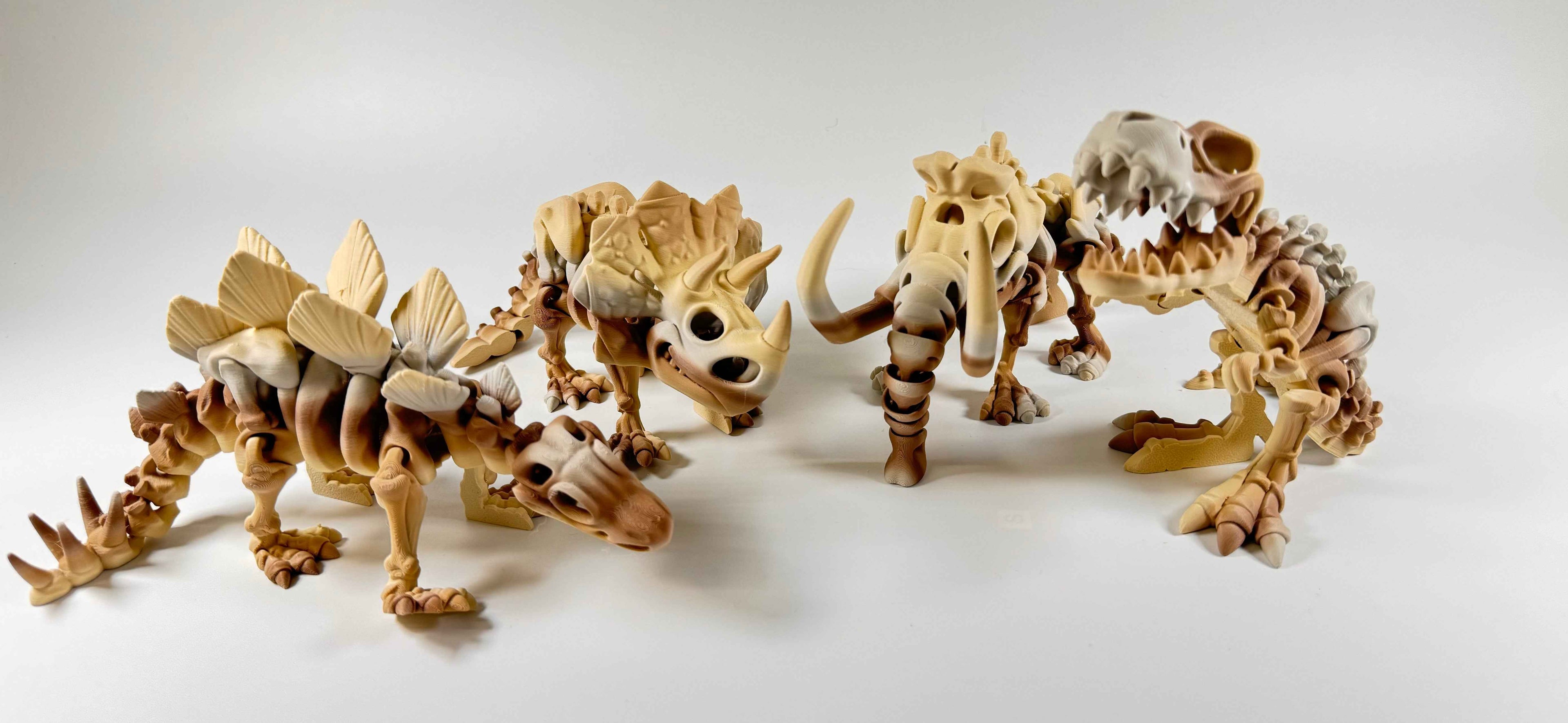 Fossil Dinosaur - Fantastic standing dinosaur, bring them back to life by collecting the whole collection - Myth & Motion by The Braysdown Workshop