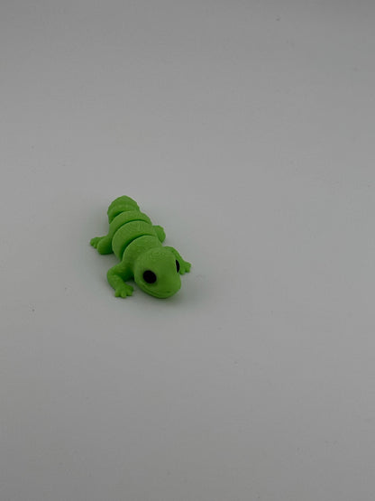 Leopard Gecko Fidget - The desert's cutest crawler