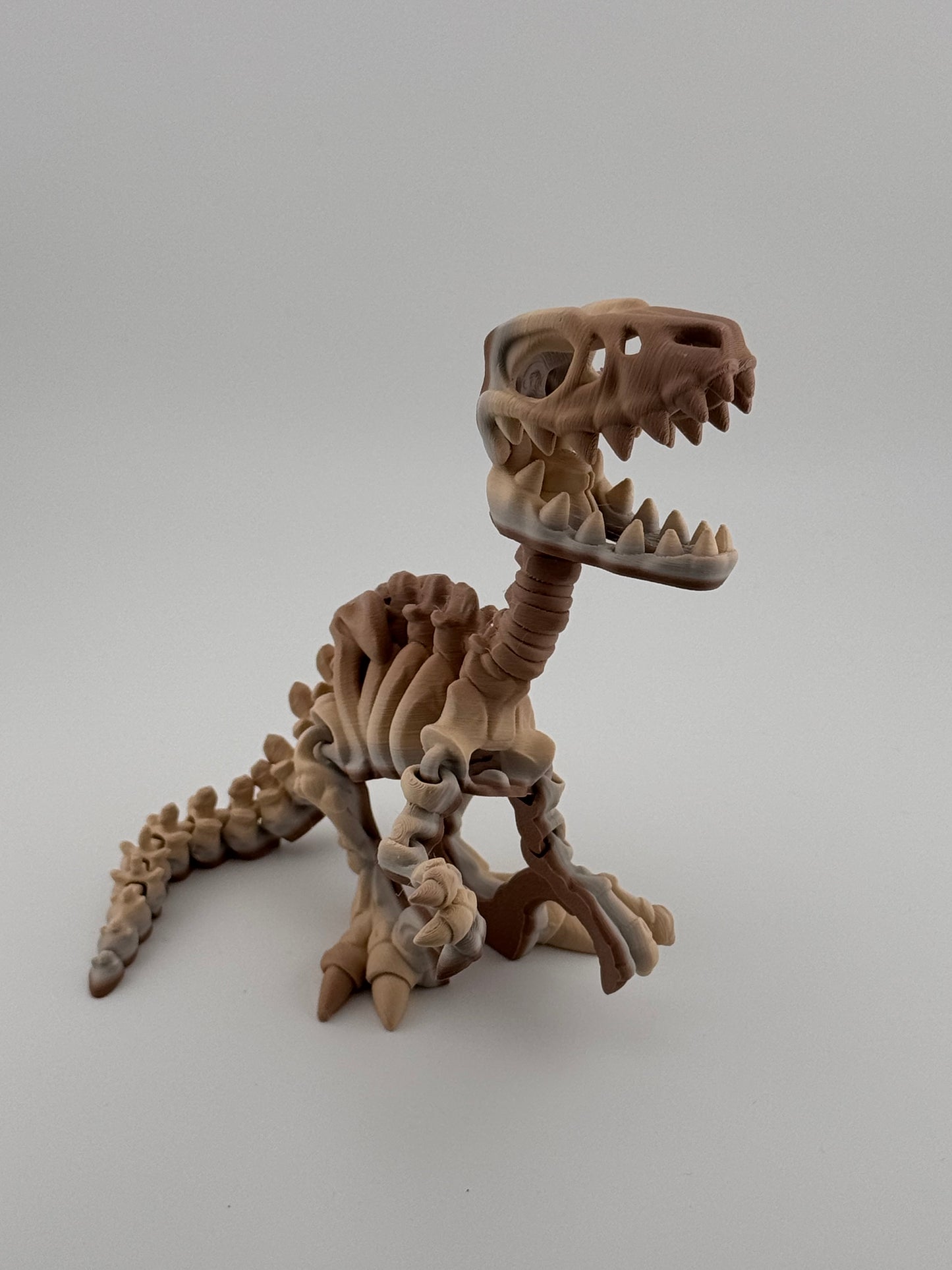 Fossil Dinosaur - Fantastic standing dinosaur, bring them back to life by collecting the whole collection