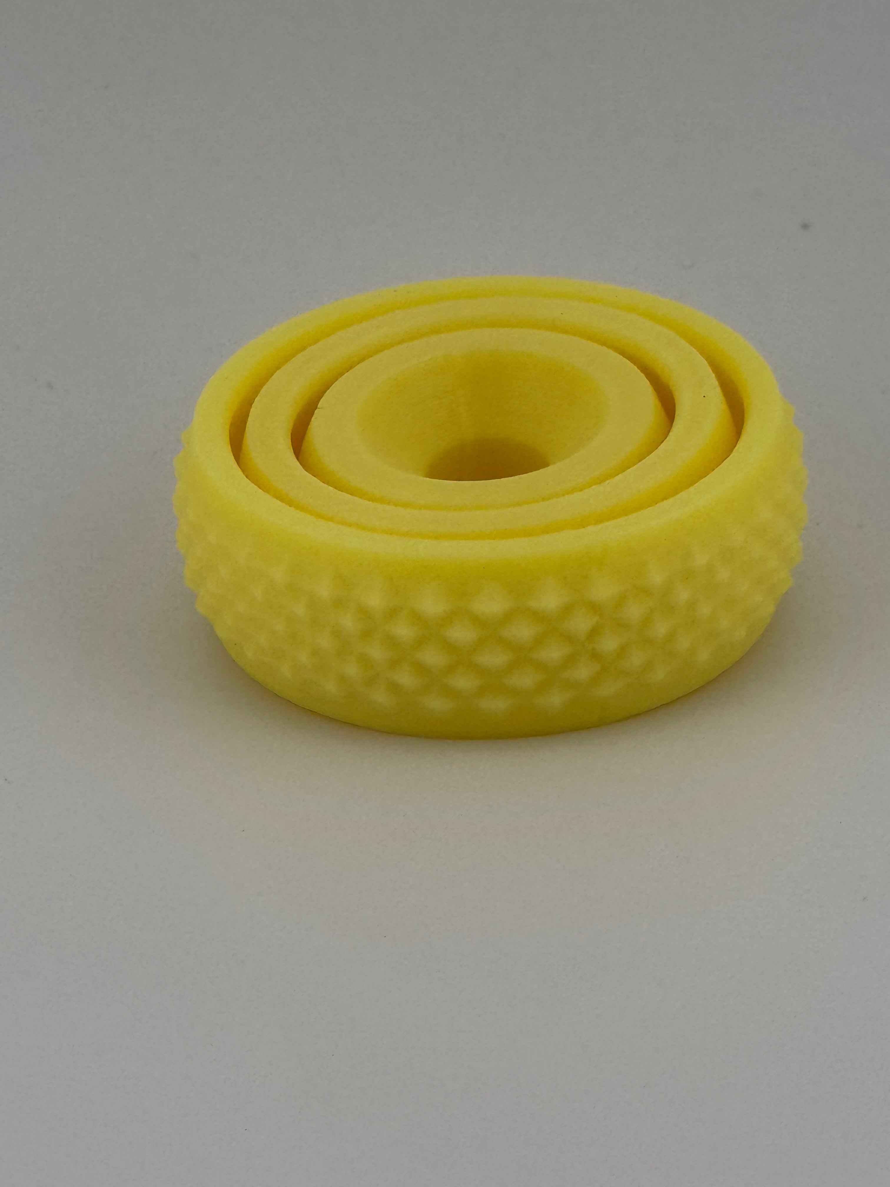 Gyro Fidget - Running rings around you - Myth & Motion by The Braysdown Workshop