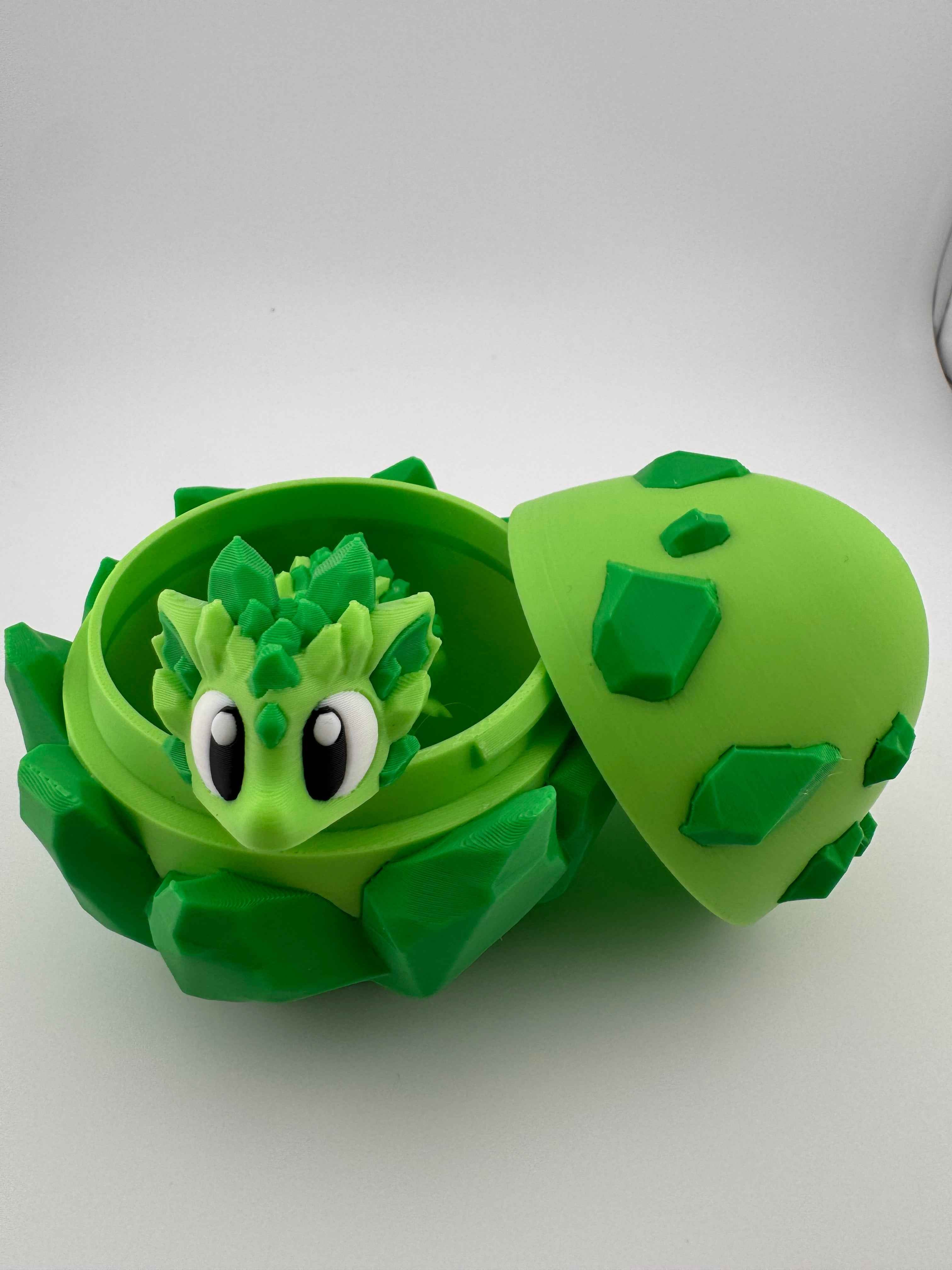 Baby Crystal Dragon and matching eggs - Myth & Motion by The Braysdown Workshop