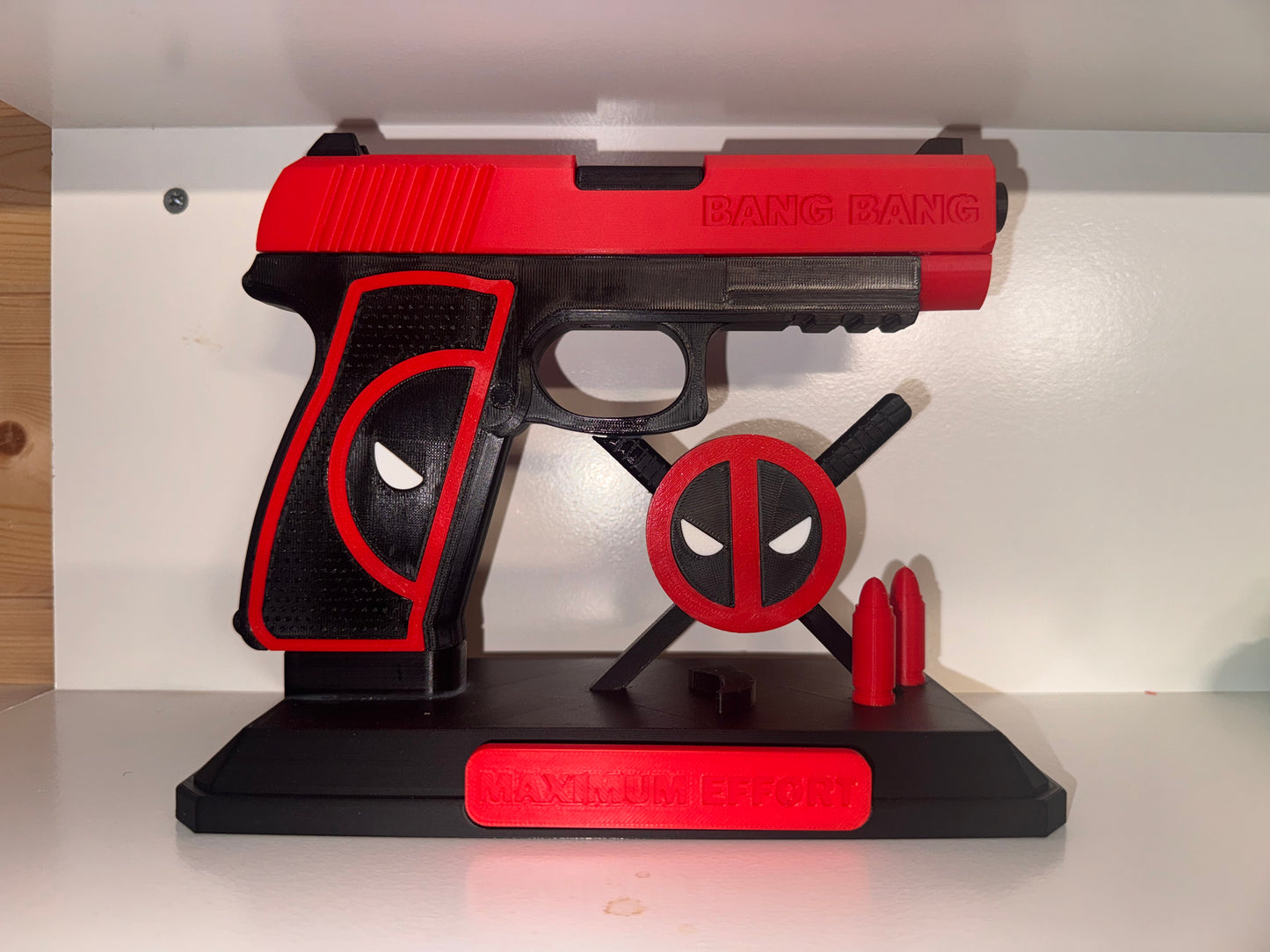 Deadpool Inspired Gun model - with stand