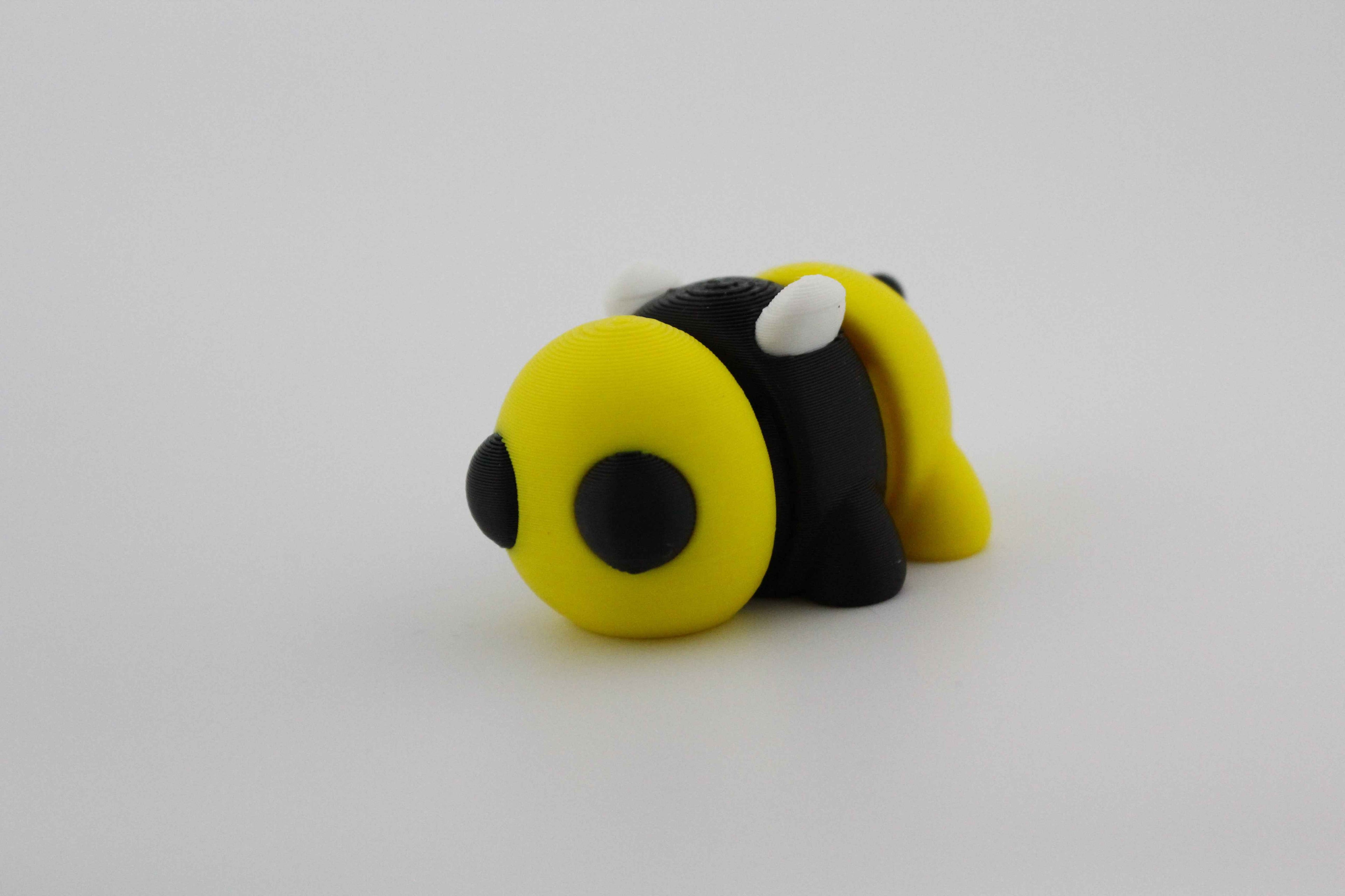 Bee Fidget Toy - Buzzing around - Myth & Motion by The Braysdown Workshop