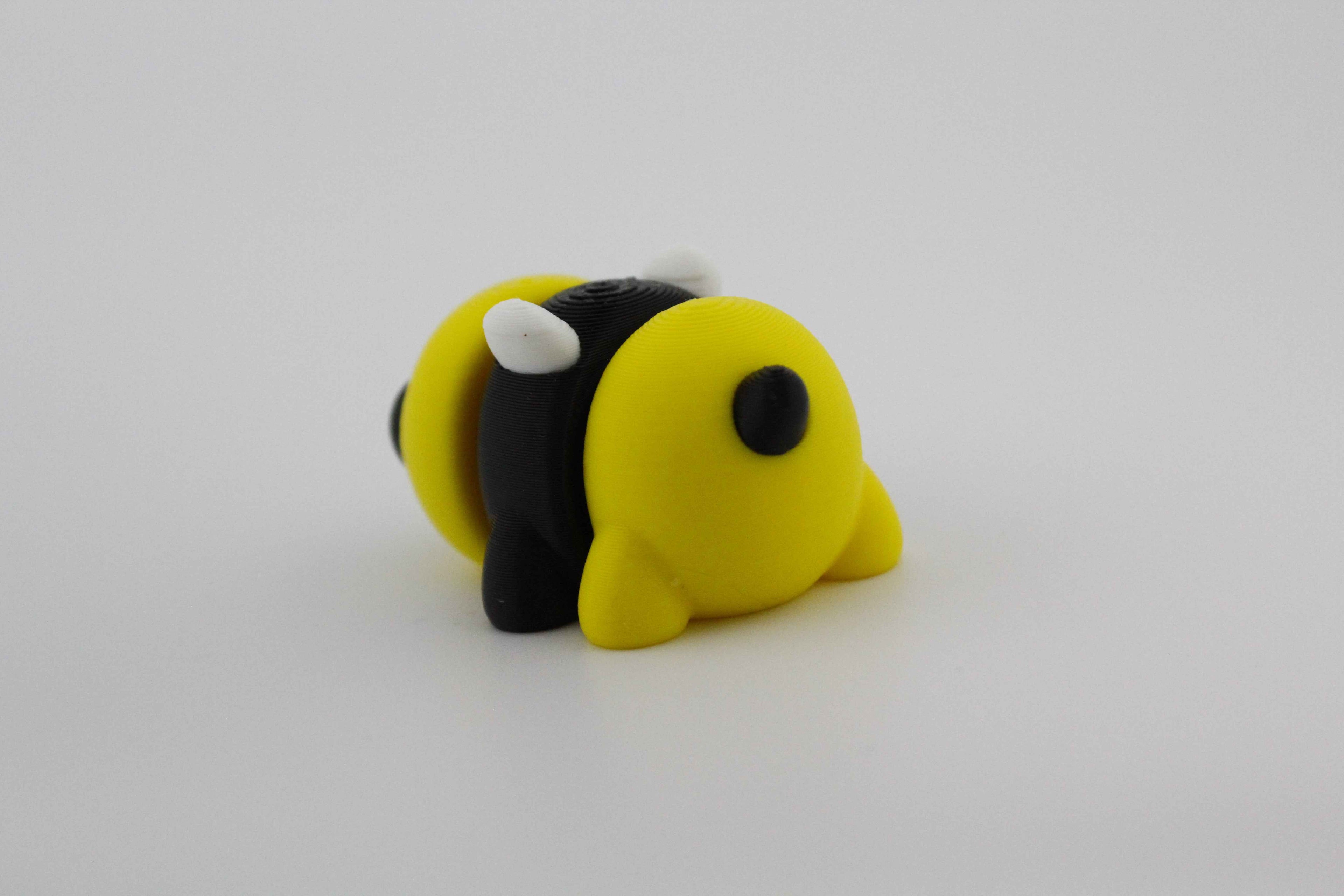 Bee Fidget Toy - Buzzing around - Myth & Motion by The Braysdown Workshop