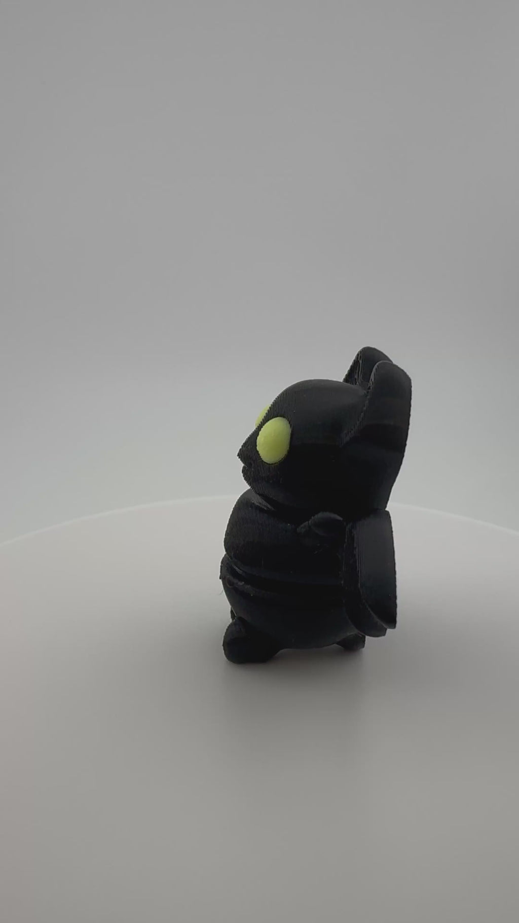 Bat Fidget Toy - Glow in the dark eyes...Spooky!